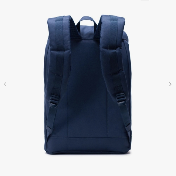 NWT Herschel Retreat Backpack - Navy - Picture 2 of 4